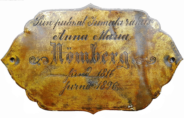 Aegna kalmistule tagasitee leidnud Anna Maria Nömbergi nimesilt